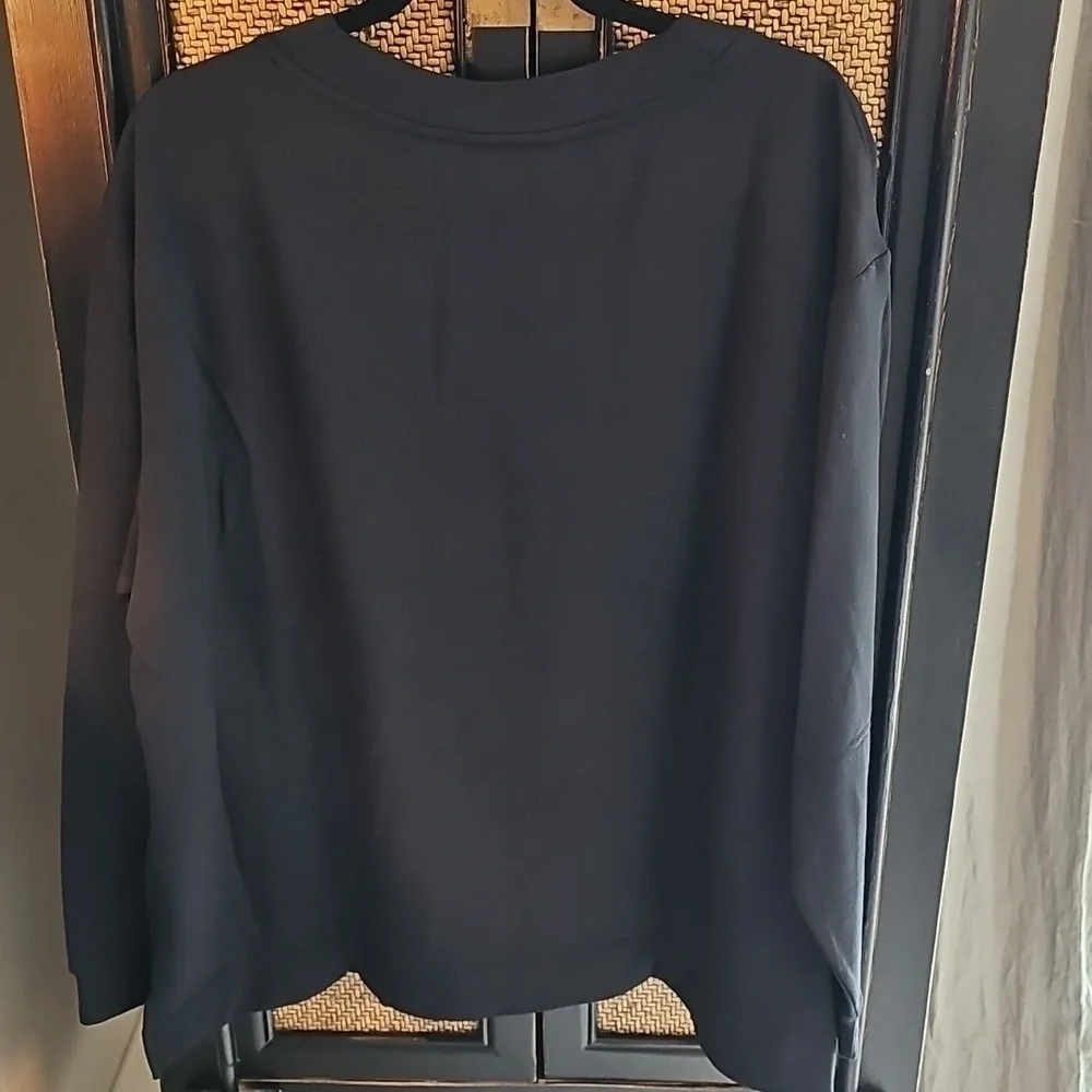 Women's Navy V-Neck Sweatshirt from Orvis - Picture 5 of 7
